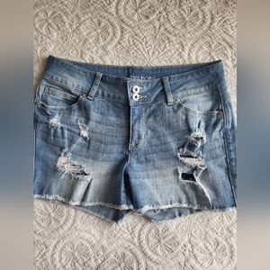 Maurices Jean Shorts, Size 7/8